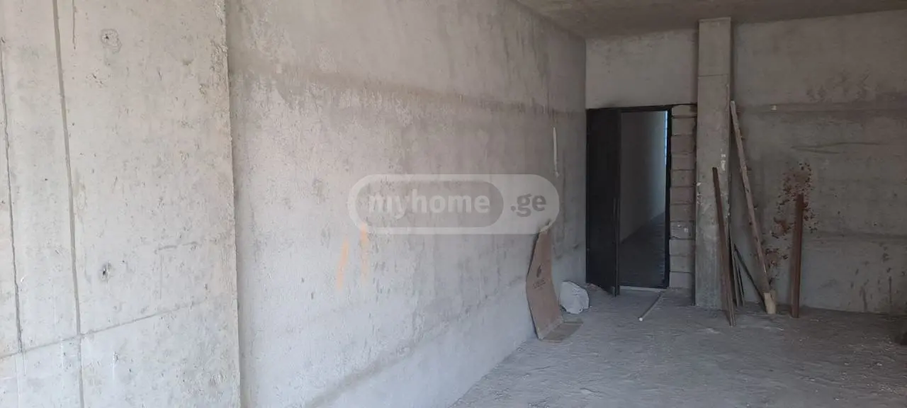 Продаётся 3-комнатная квартира в Батуми, район Руставели