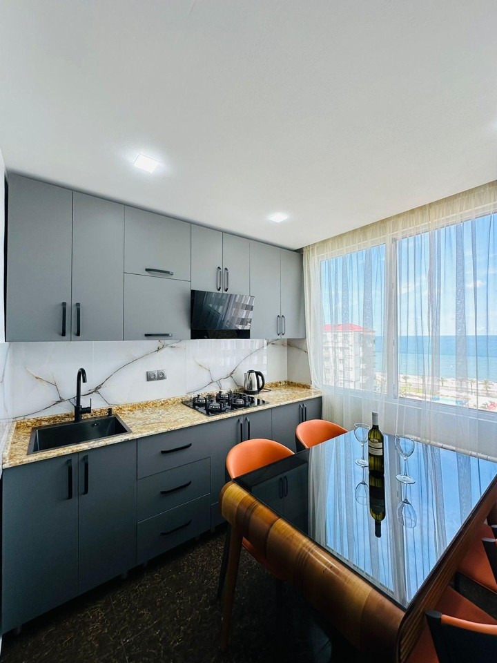 Batum’da kiralık 4 odalı daire — Iusup Kobaladze Sokak, 6 — 95 m² — $700/ay · 5/5