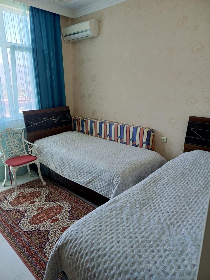 4-комнатная квартира — ул. Петра Багратиони, 113а · 16/32