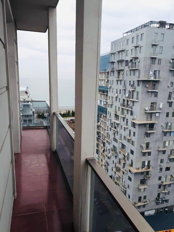 3-комнатная квартира — ул. Зураба Горгиладзе, 92 · 11/13