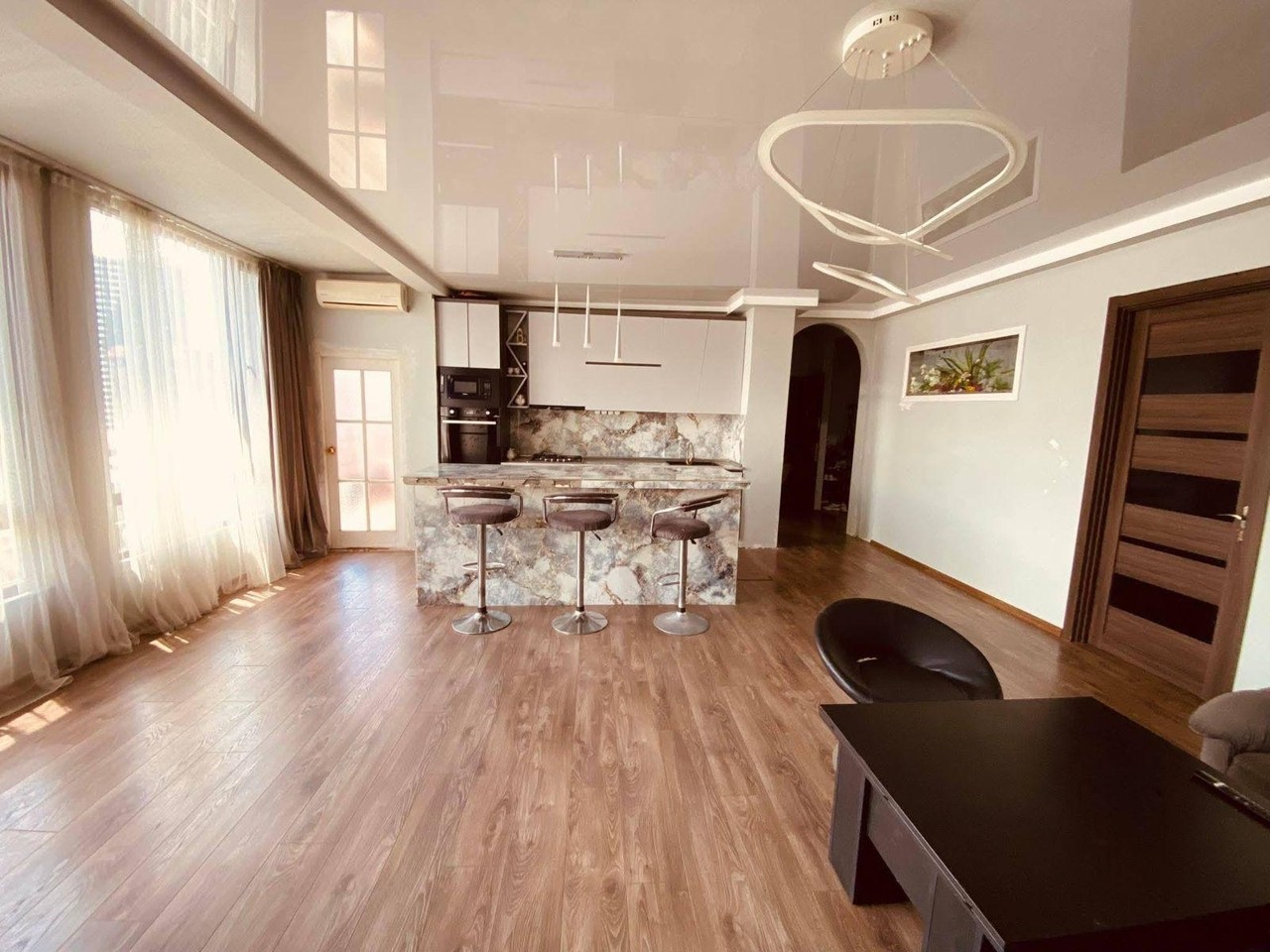 Batum’da kiralık 3 odalı daire — Shalva Inasaridze Sokak, 10 — 80 m² — $750/ay · 4/5