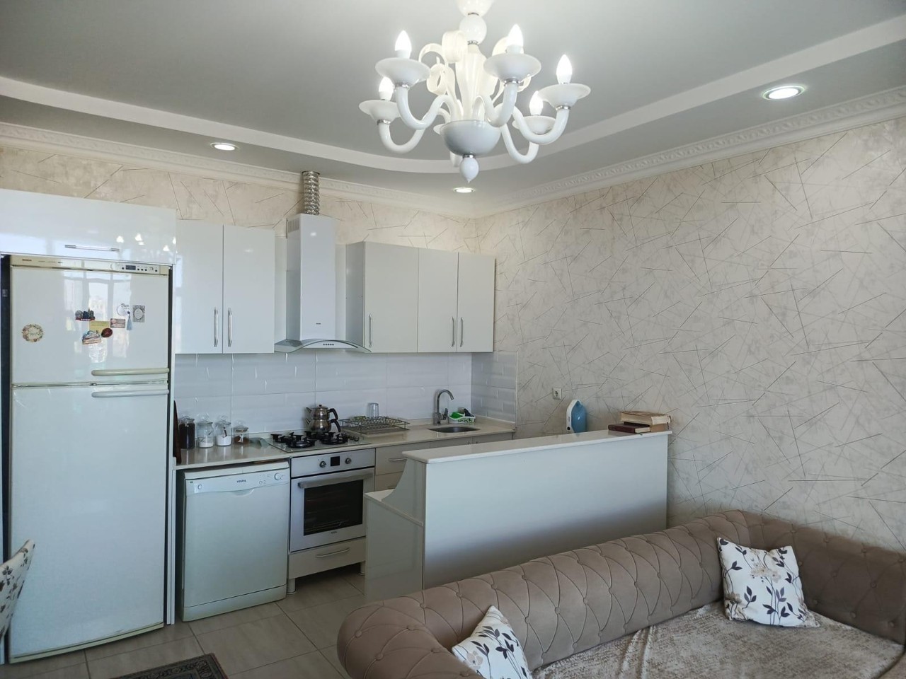 4-комнатная квартира — ул. Петра Багратиони, 113а · 3/32
